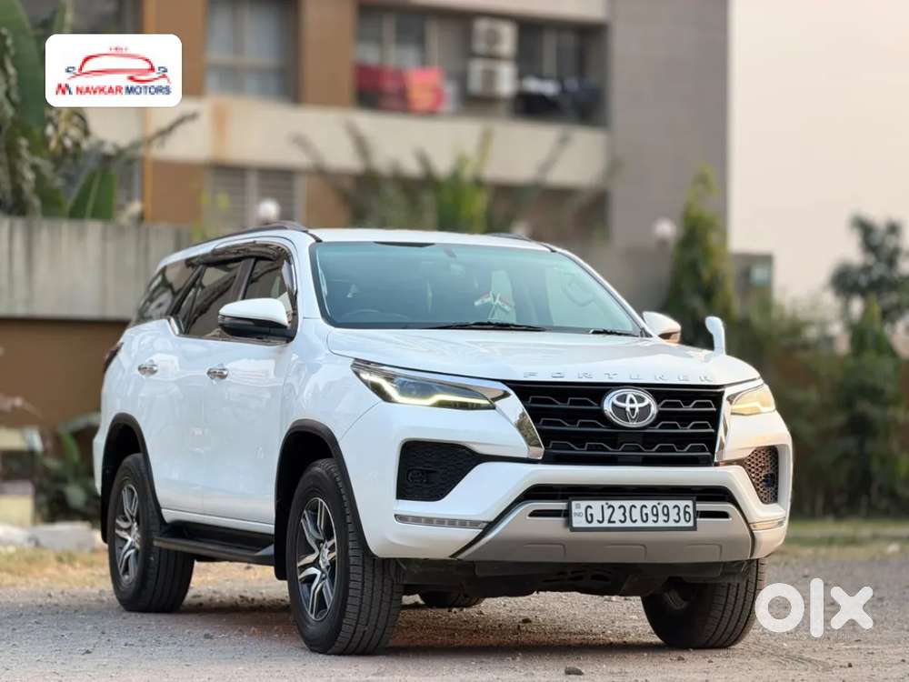 Toyota Fortuner 4x2 At, 2023, Diesel