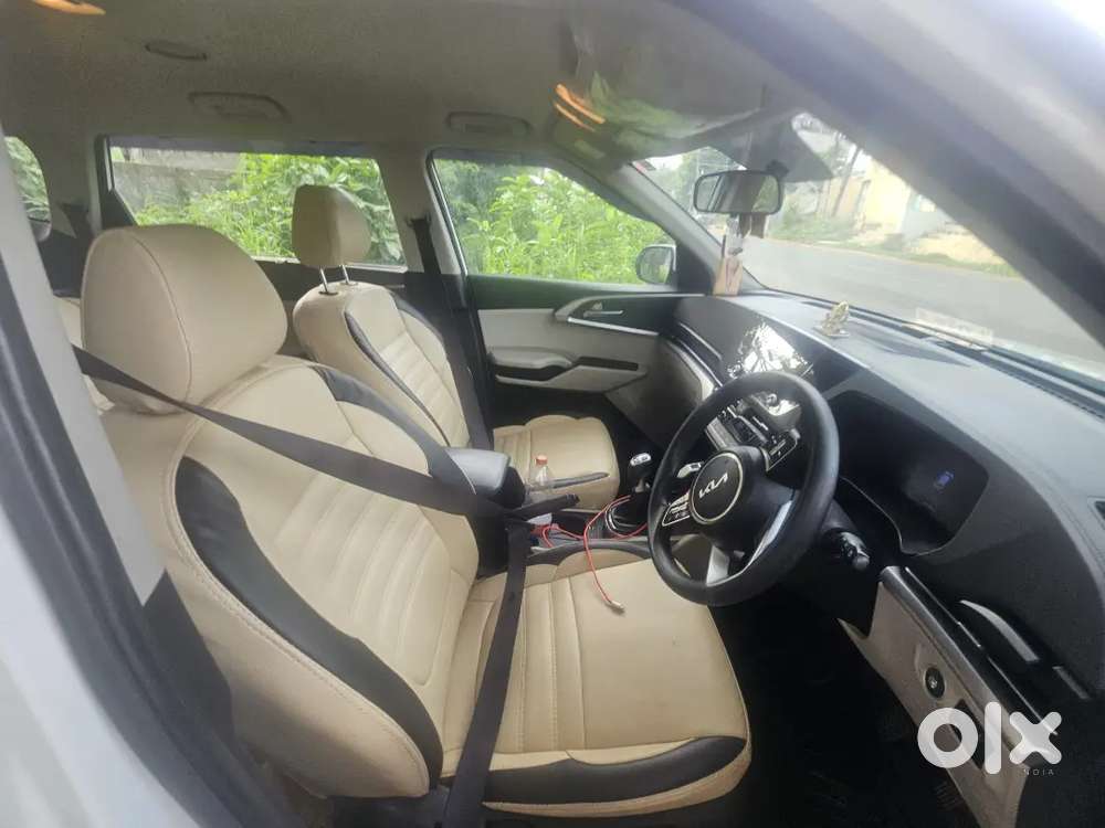 Kia Carens Prestige Plus 2023 Diesel Imt