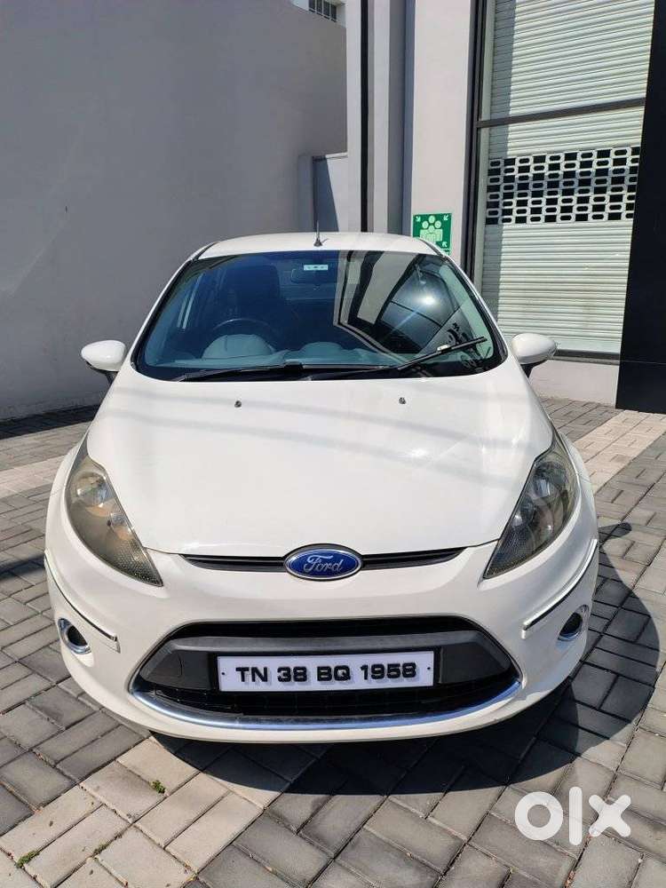 Ford Fiesta Petrol Titanium, 2012, Petrol