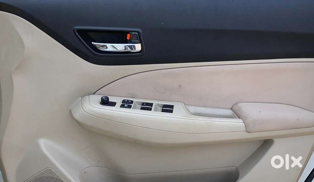 Maruti Suzuki Swift Dzire Amt Vxi, 2018, Petrol