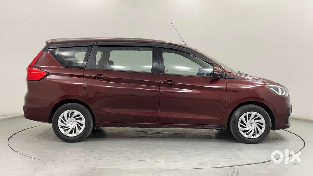 Maruti Suzuki Ertiga Vxi At, 2019, Petrol