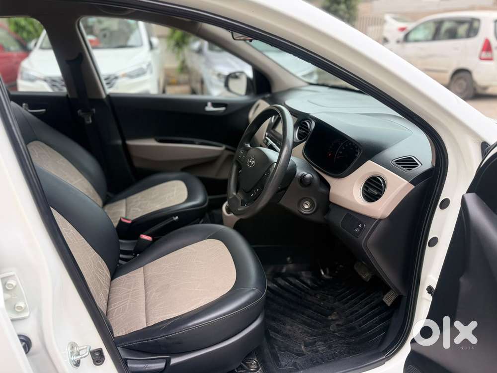 Hyundai Grand I10 At Sportz, 2018, Petrol