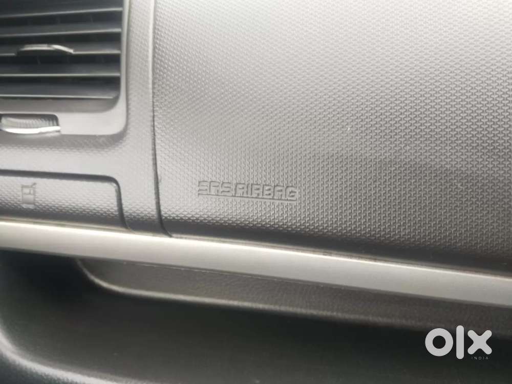 Maruti Suzuki Swift 1.3 Zxi, 2014, Petrol