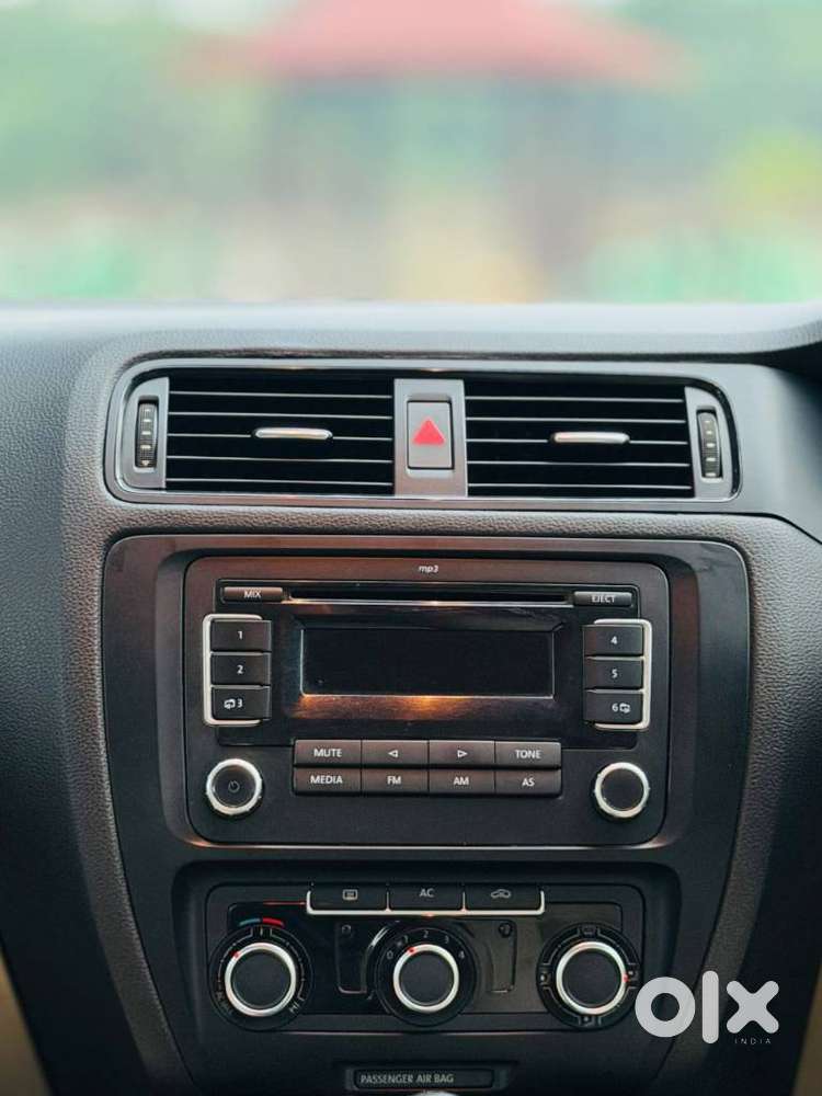 Volkswagen Jetta 1.6 Trendline, 2013, Petrol