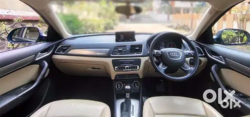Audi Q3 40 Tfsi Premium Plus, 2023, Petrol