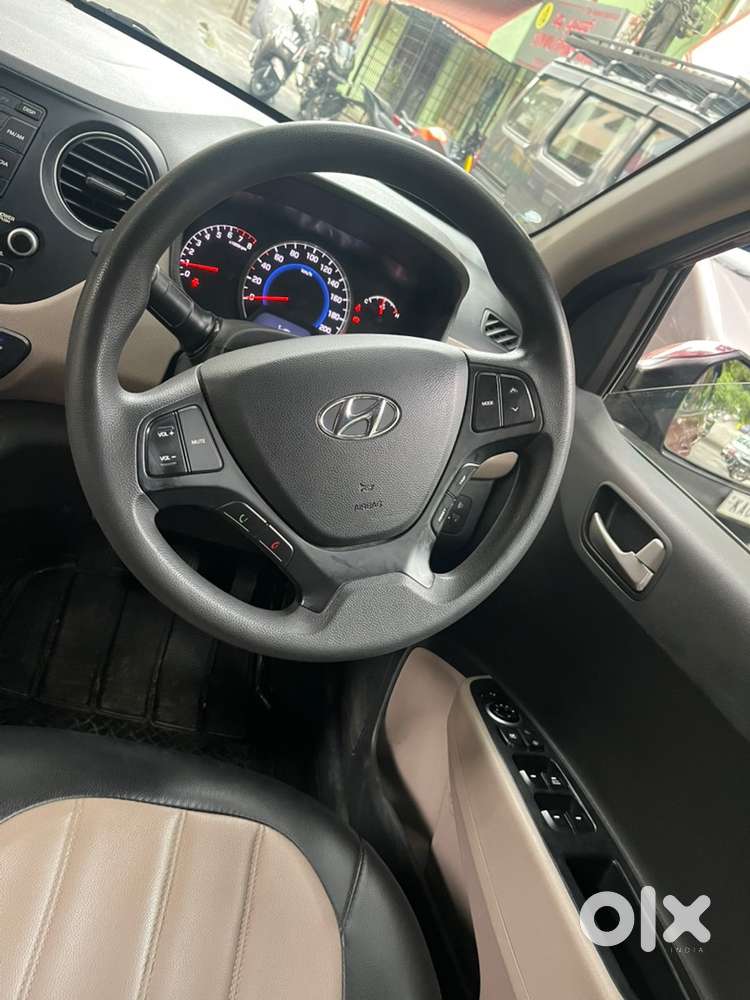 Hyundai Grand I10 Sportz 2016 Petrol
