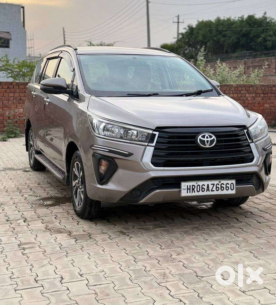 Toyota Innova Crysta 2.8 Gx At, 2021, Diesel