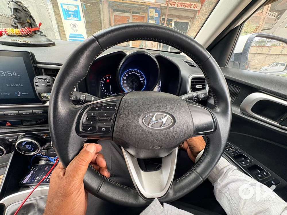 Hyundai Venue 2021 Petrol Good Condition