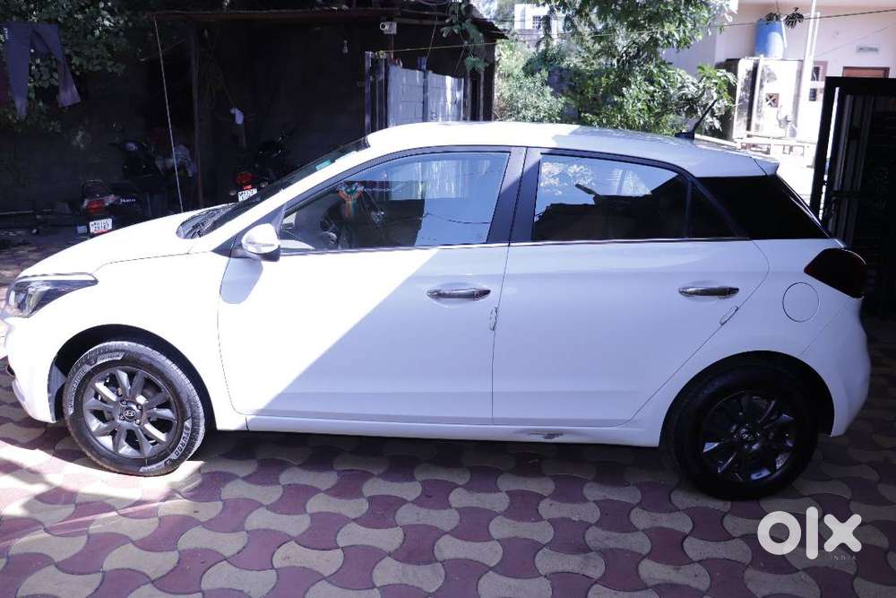 I20 Sports Petrol As Looking Like New