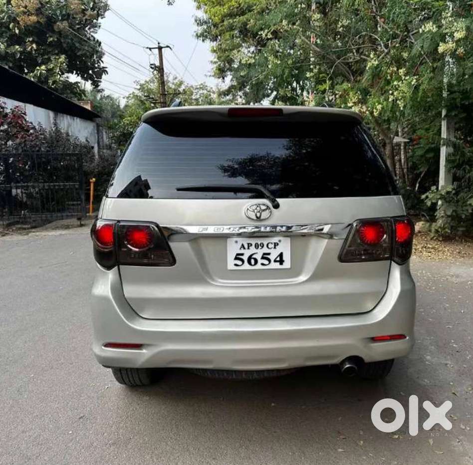 Toyota Fortuner 2013 Diesel Well Maintained