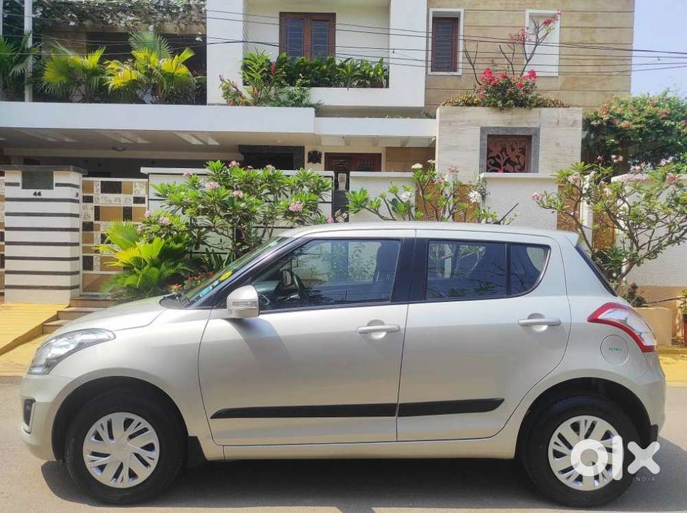 Maruti Suzuki Swift Vxi Optional, 2017, Petrol