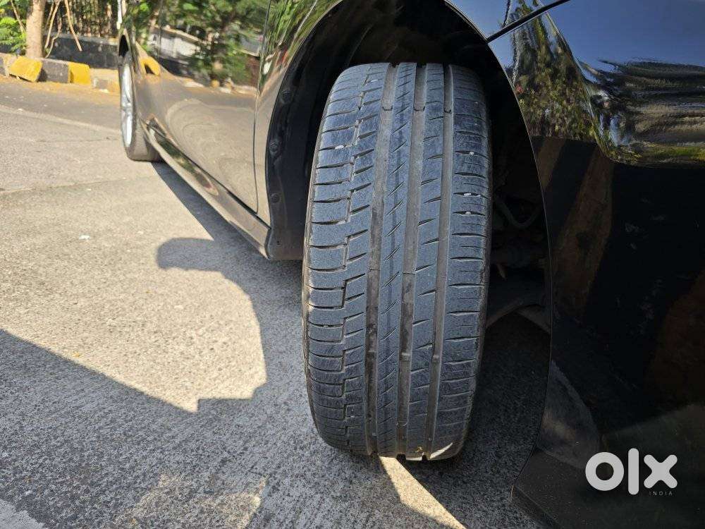 Toyota Camry Hybrid, 2019, Cng & Hybrids