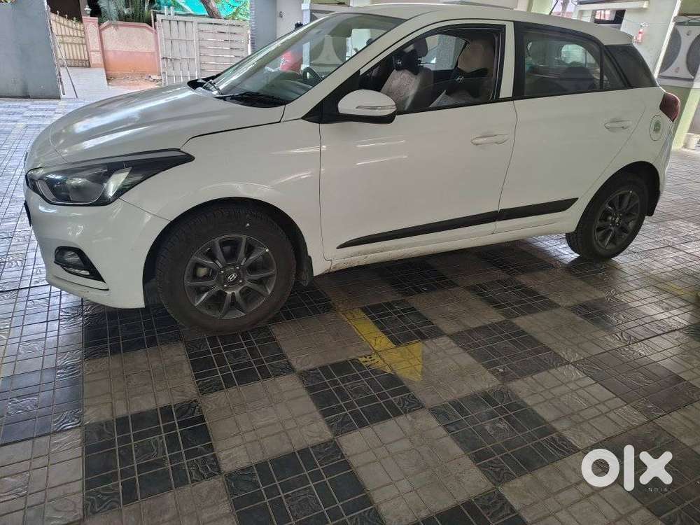 Hyundai Elite I20 Sportz Plus, 2020, Petrol