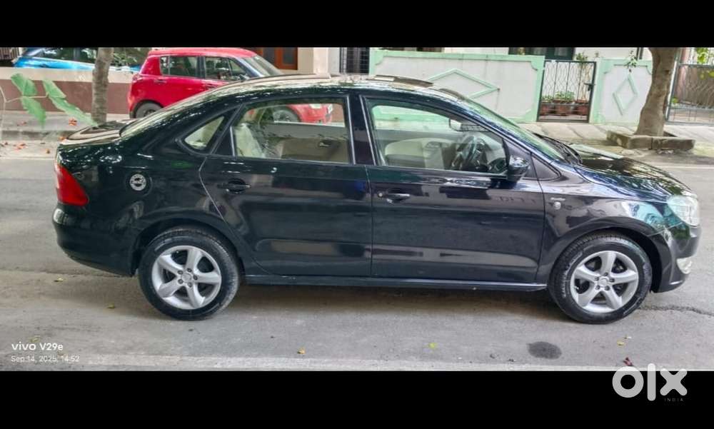 Skoda Rapid 2013-2016 1.5 Tdi Elegance Black Package, 2013, Petrol