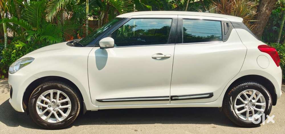 Maruti Suzuki Swift 1.3 Zxi, 2023, Petrol