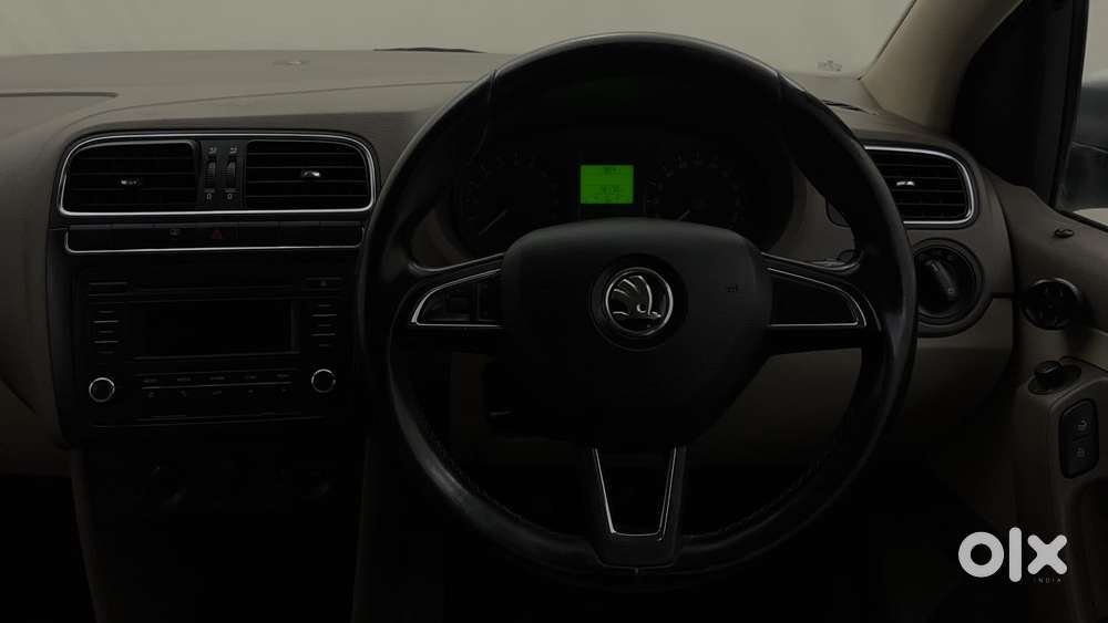 Skoda Rapid Ambition 1.6 Tdi Cr Manual Plus, 2014, Diesel