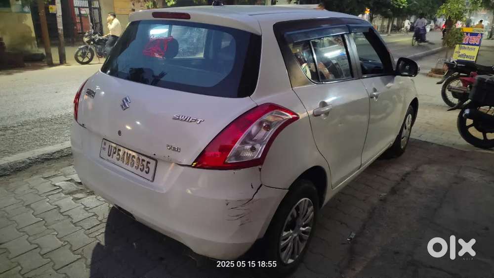 Maruti Suzuki Swift 2012 Diesel 120569 Km Driven