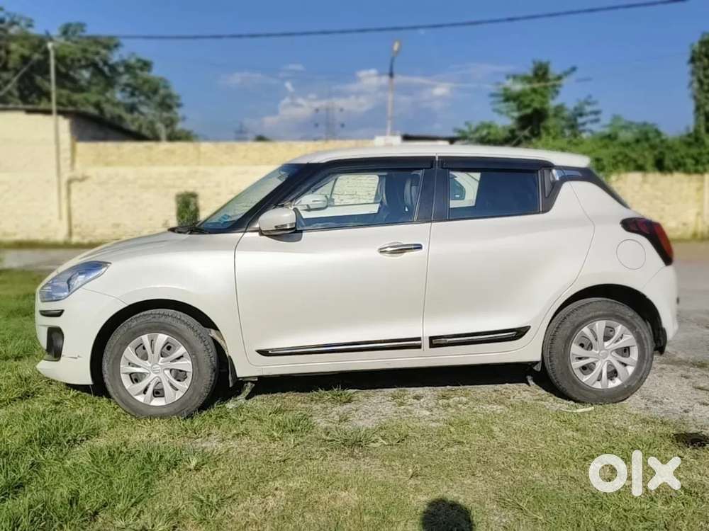 Maruti Suzuki Swift Vxi, 2021, Petrol