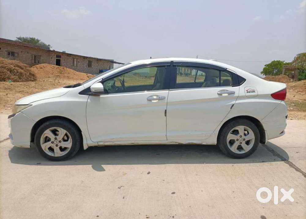 Honda Diesel 2015 Car