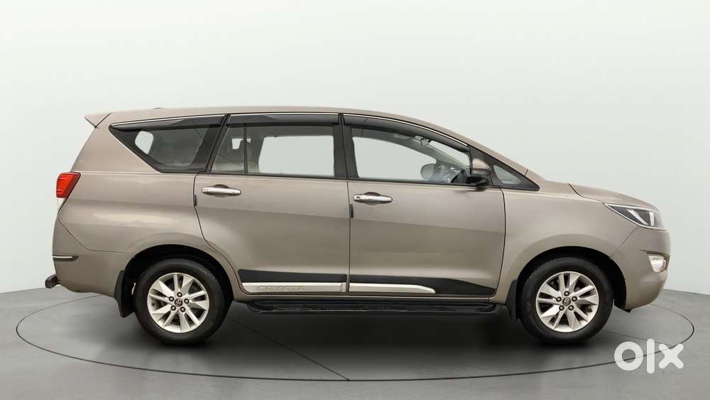 Toyota Innova Crysta 2.7 Gx Mt 8s, 2018, Petrol