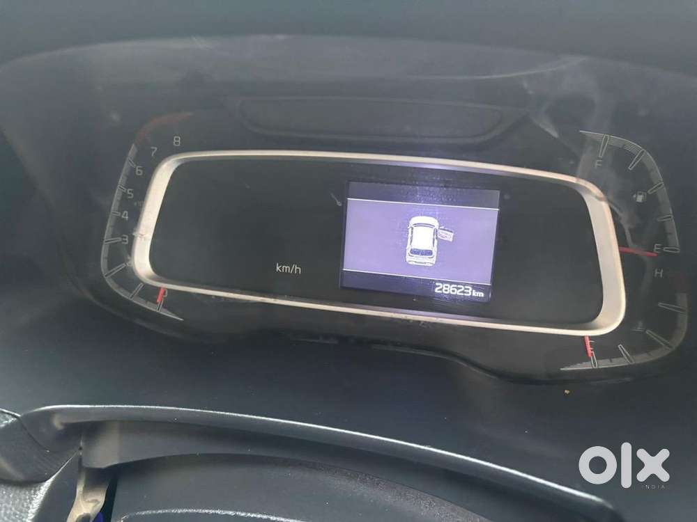 Kia Sonet 2021 Petrol Well Maintained