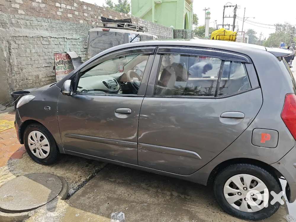 Hyundai I10 Sportz 2011
