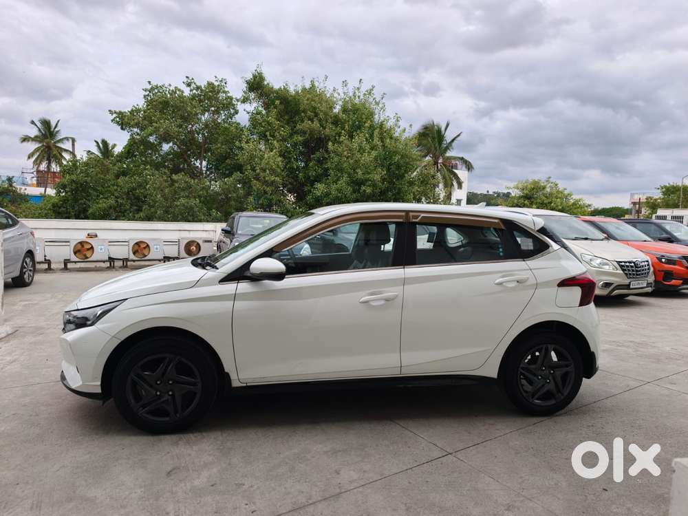 Hyundai I20 Petrol Spotz, 2023, Petrol