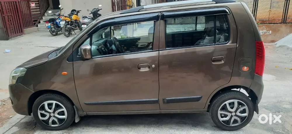 Maruti Suzuki Wagon R 1.0 Vxi Bsiv - 2010 Petrol @ Good Condition