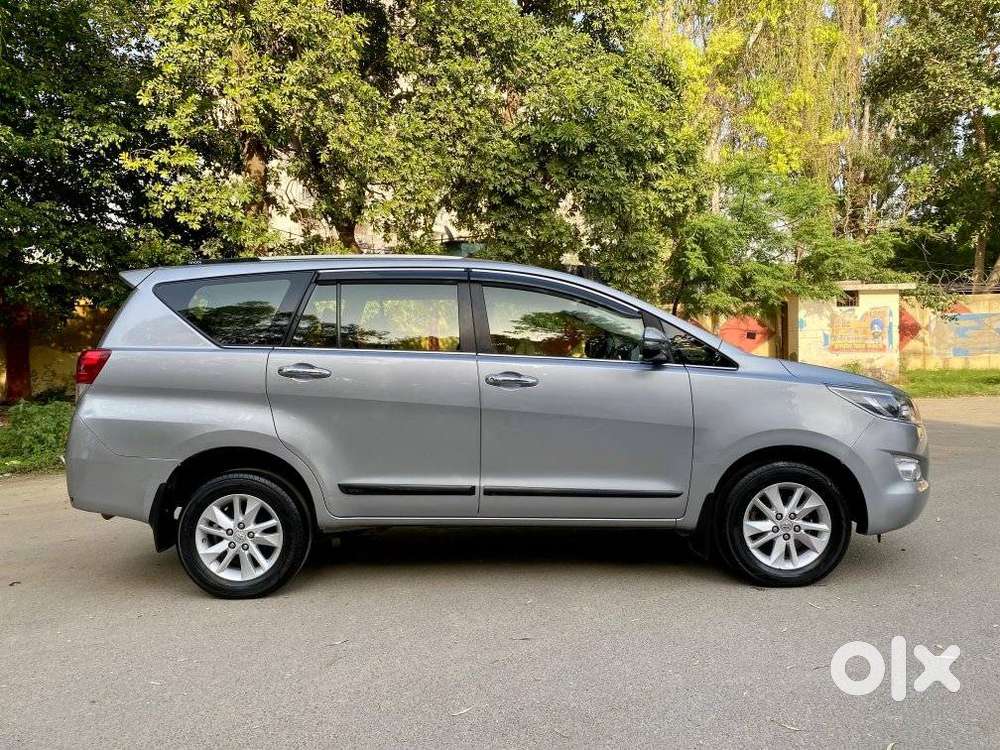 Toyota Innova Crysta 2.4 Vx Mt, 2020, Diesel
