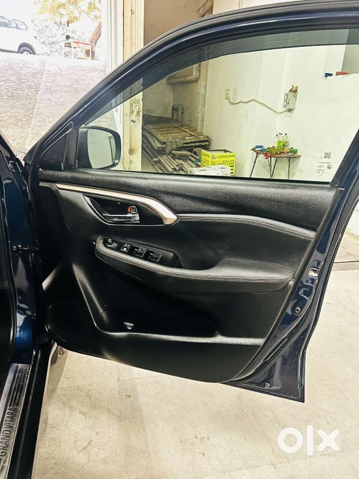 Maruti Suzuki Grand Vitara 1.5 Alpha Smart Hybrid Dual Tone At, 2023..