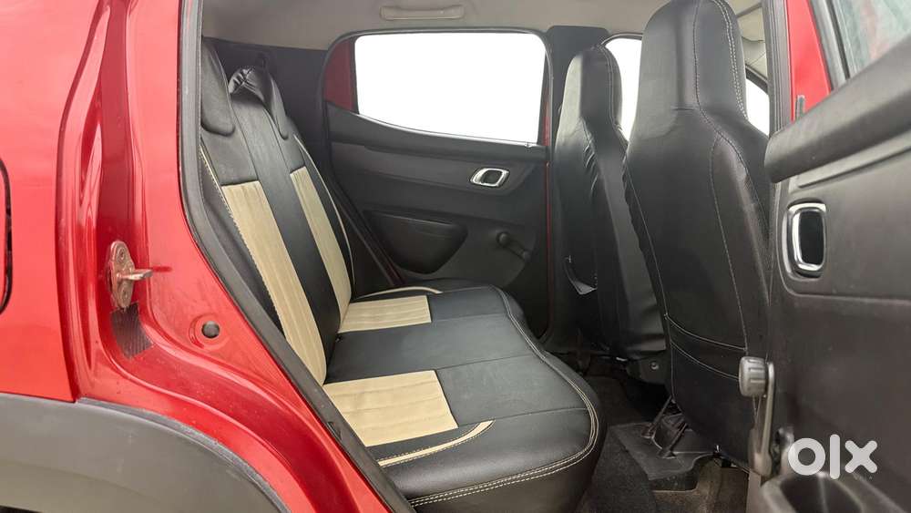 Renault Kwid 1.0 Rxt (o), 2018, Petrol