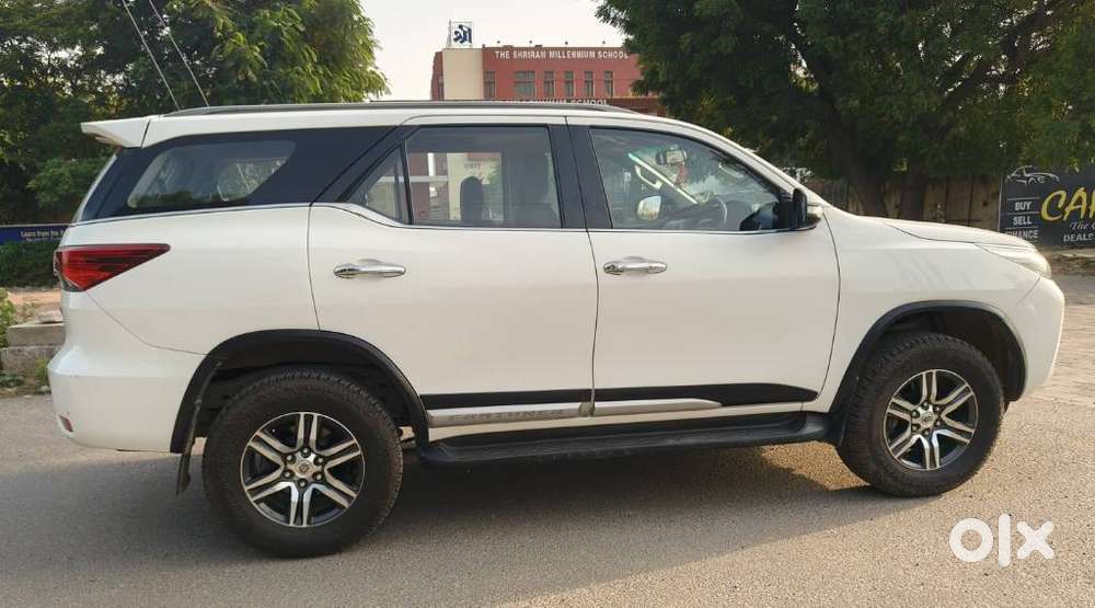 Toyota Fortuner 4x2 At 2.8 Diesel, 2016, Diesel