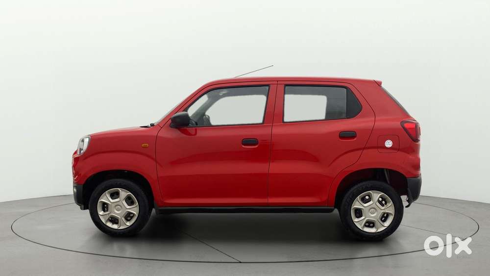 Maruti Suzuki S-presso Vxi, 2023, Petrol