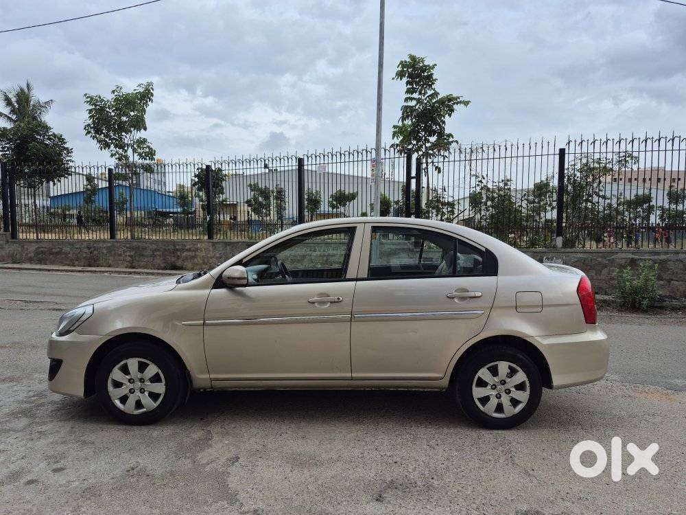 Hyundai Verna Transform 1.6 Vtvt, 2011, Petrol