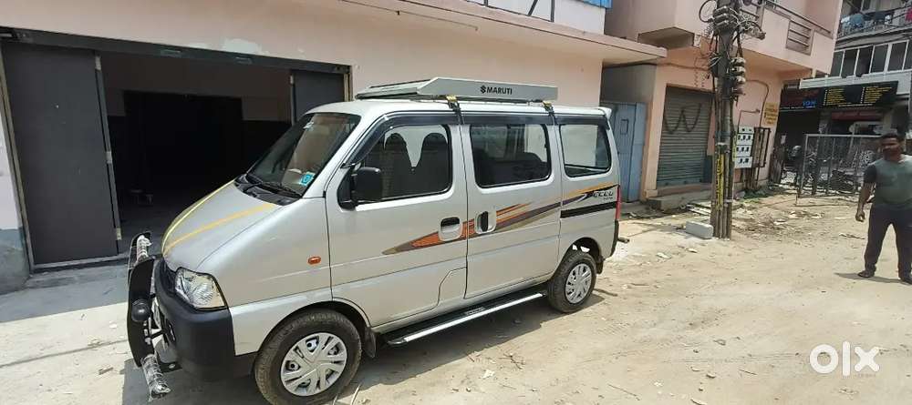 Iam Selling My Ecco 5 Seter Model 2023 2 Owner Fc Insurance Running