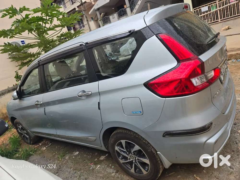 Toyota Rumion 2025 Petrol Well Maintained