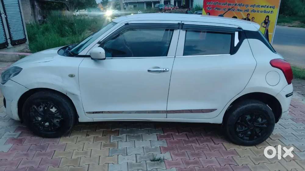 Maruti Suzuki Swift Lxi 2020