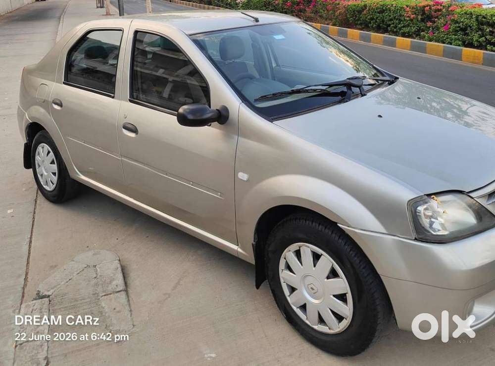 Mahindra Renault Logan Edge 1.4 Glx, 2009, Petrol