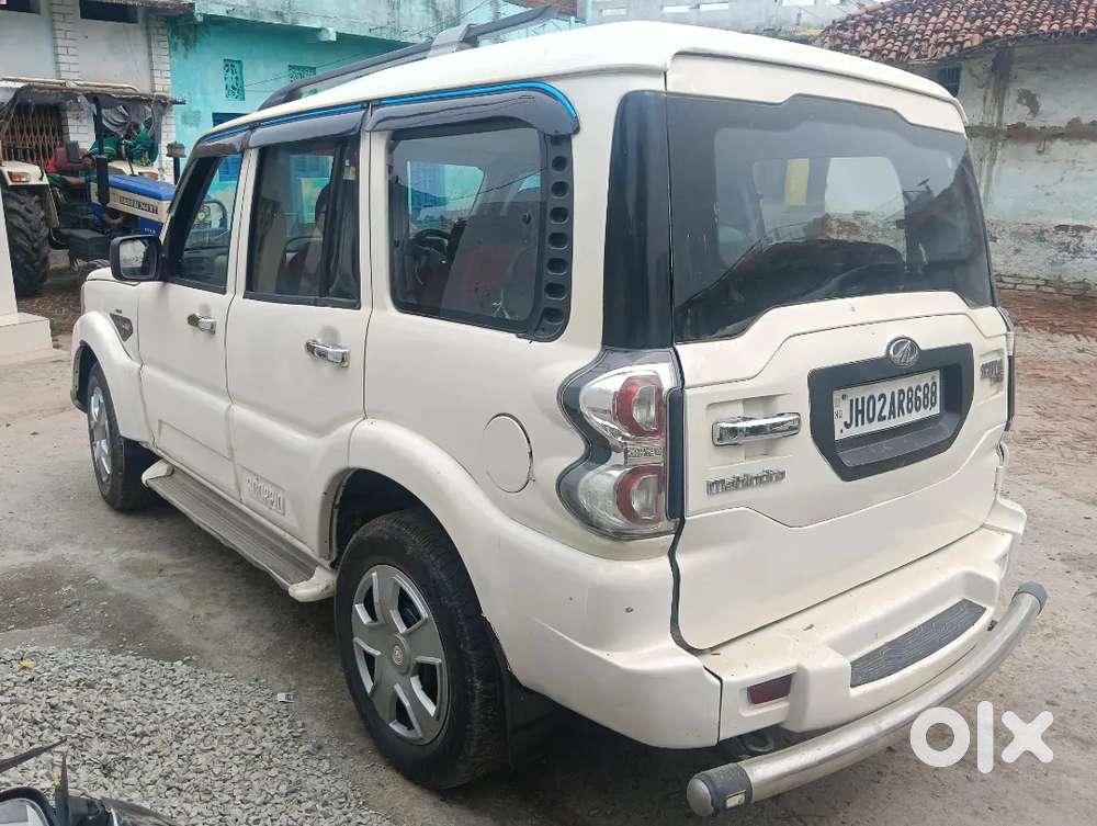 Mahindra Scorpio 2.2 Plus 2017