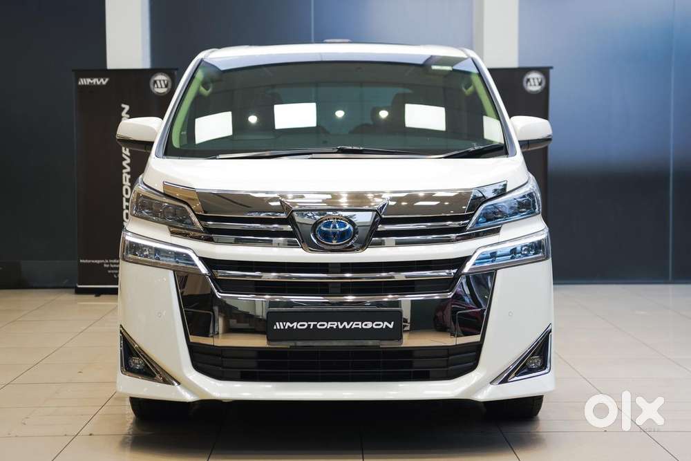 Toyota Vellfire Vip – Executive Lounge, 2022, Petrol