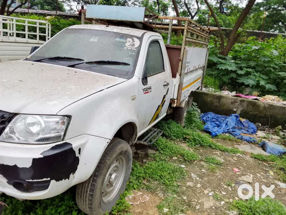 Tata Yodha Parking Space Nai