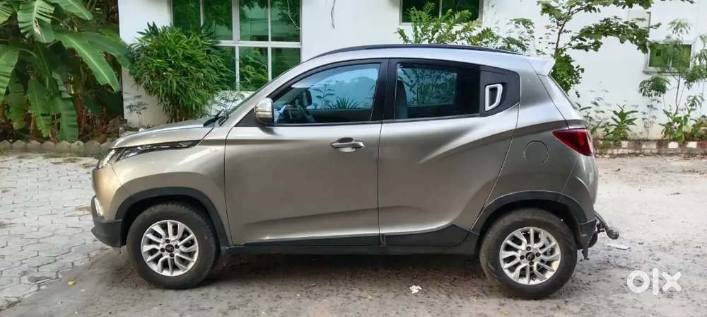Mahindra Kuv 100 2016