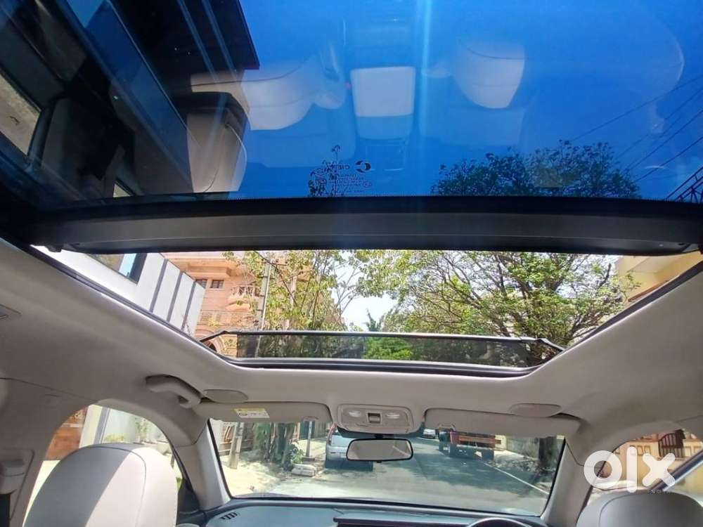 Mahindra Xuv700 2.2 Ax 7 Diesel At Str, 2025, Diesel