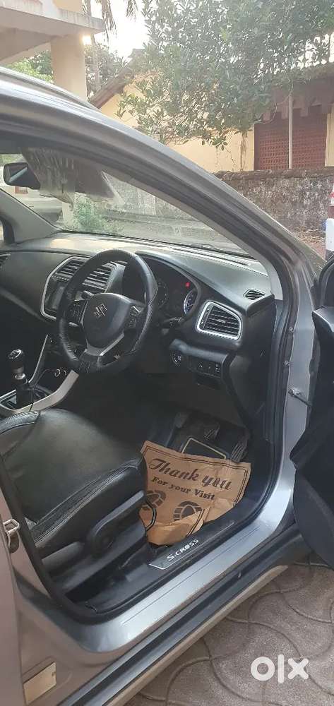 Maruti Suzuki S-cross 1.6 Alpha Diesel Well-maintained