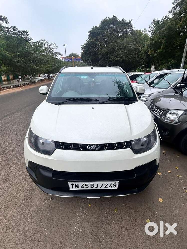 Urgent Sale Mahindra Kuv 100 2016 Petrol Good Condition