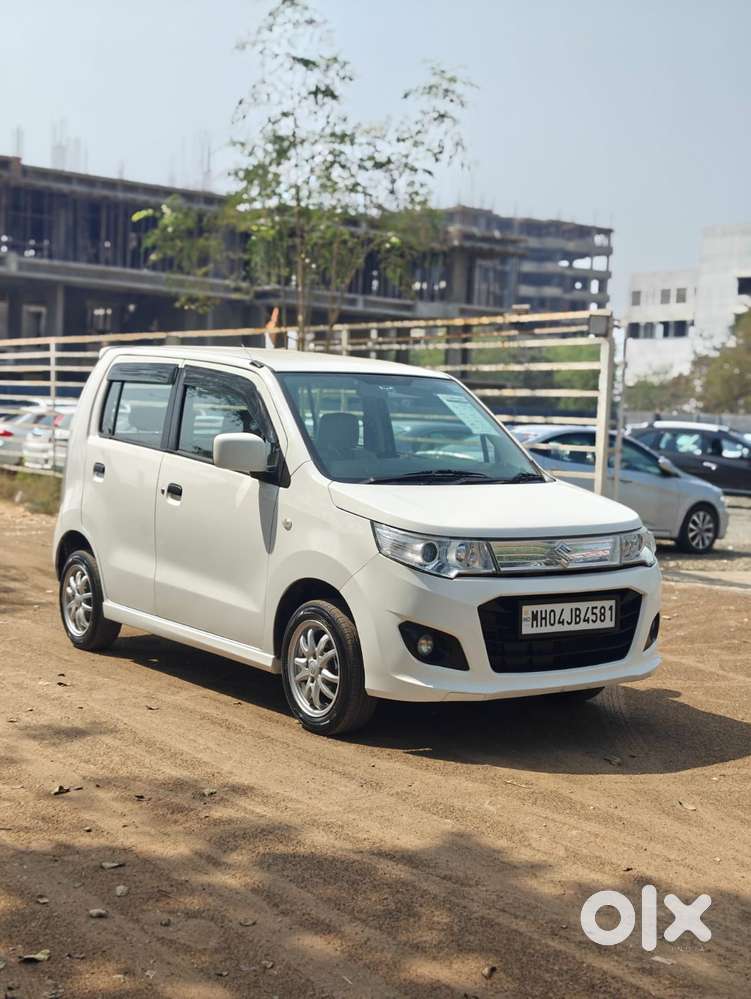 Maruti Suzuki Wagon R Stingray 1.0 Vxi Plus Amt, 2017, Petrol