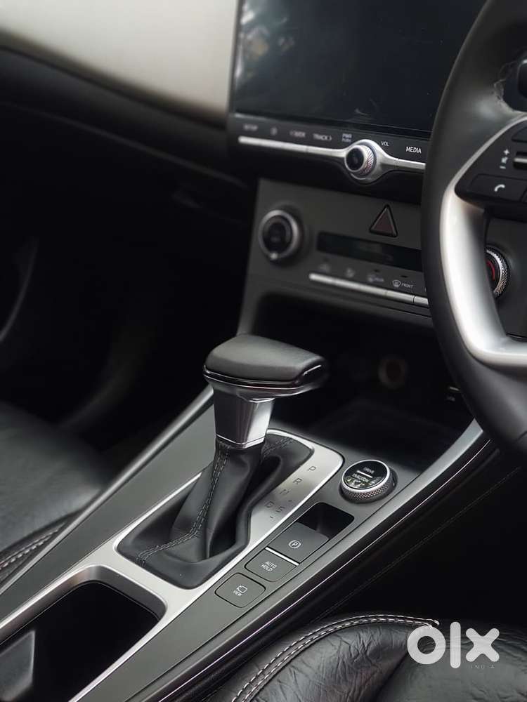 Hyundai Creta Dct Sx (option), 2023, Petrol