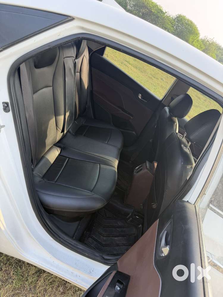 Hyundai Verna Sx 1.5 Petrol Ivt, 2023, Petrol