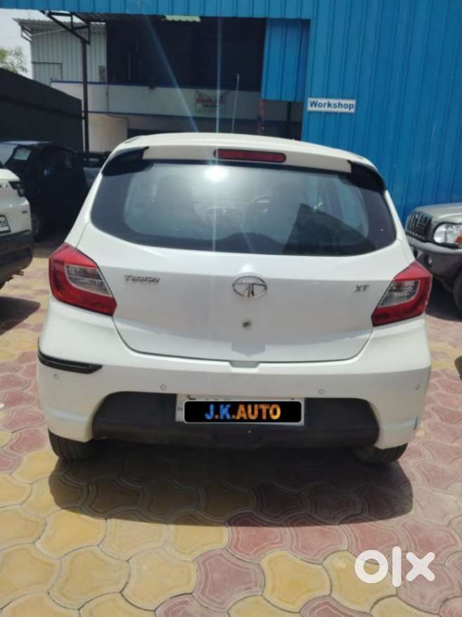 Tata Tiago 1.2 Revotron Xt (o), 2019, Petrol