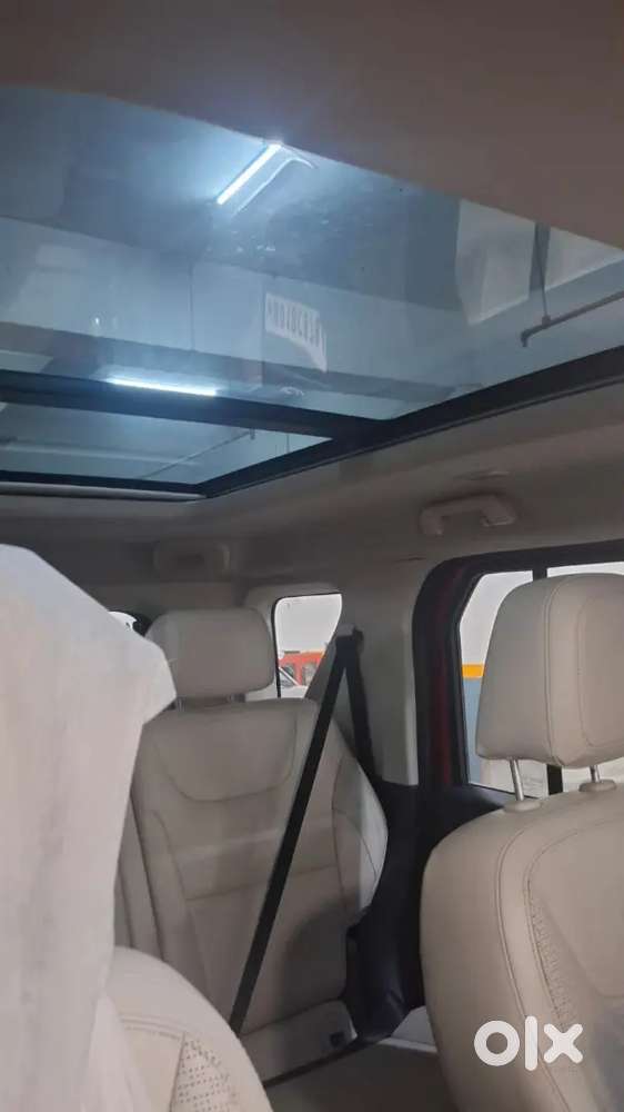 Mahindra Thar Roxx Axl  Automatic 2025 Diesel 6700 Km Driven